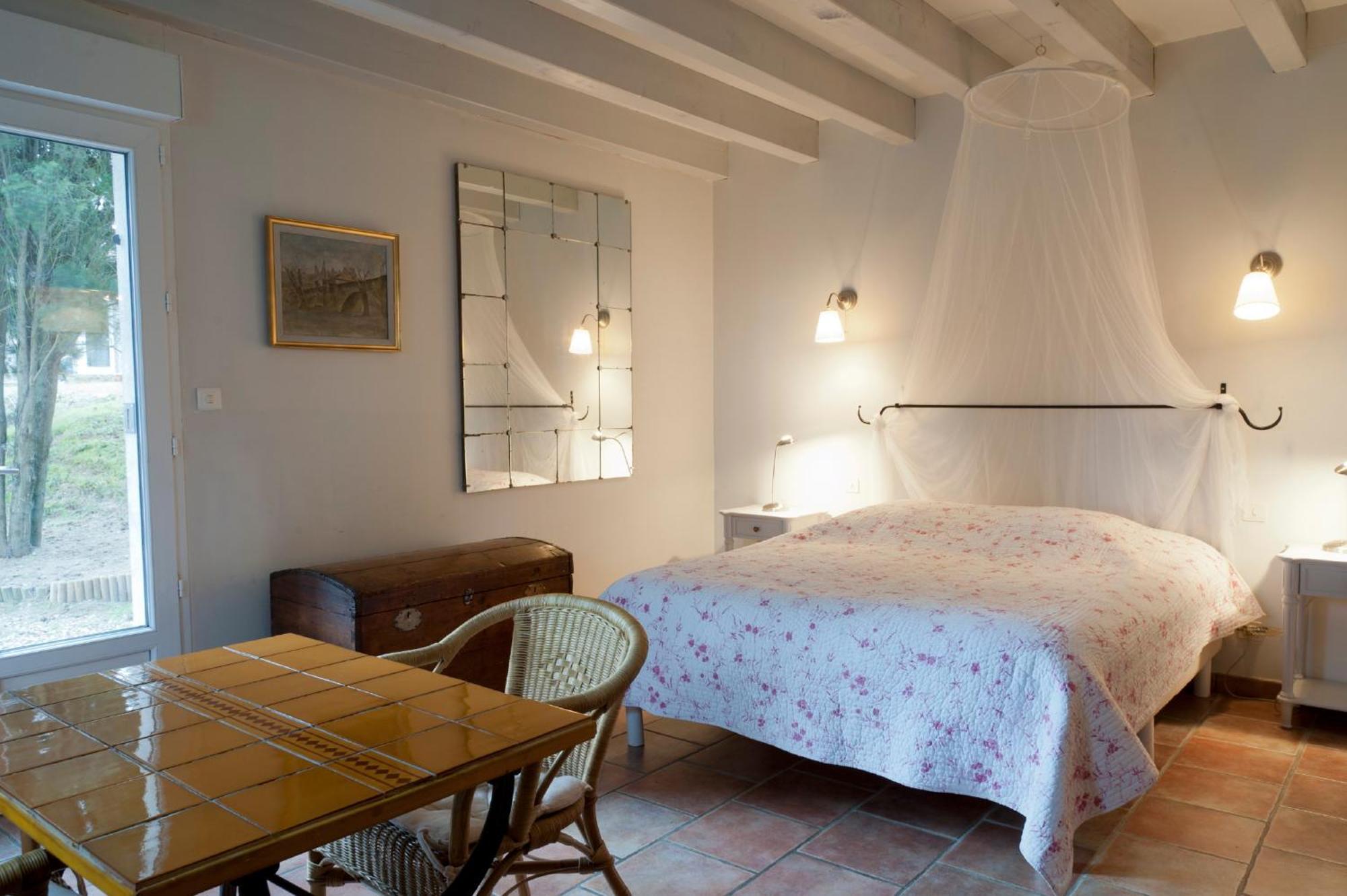 Bed and Breakfast Ecuries Sainte Croix Carcassonne Zewnętrze zdjęcie